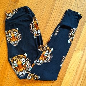 Funky tiger print black Lularoe leggings OS